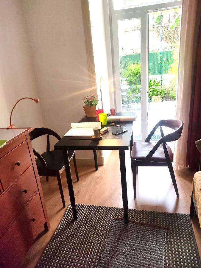 Sunny Orange Garden Apartment In Central Lisboa Exteriér fotografie