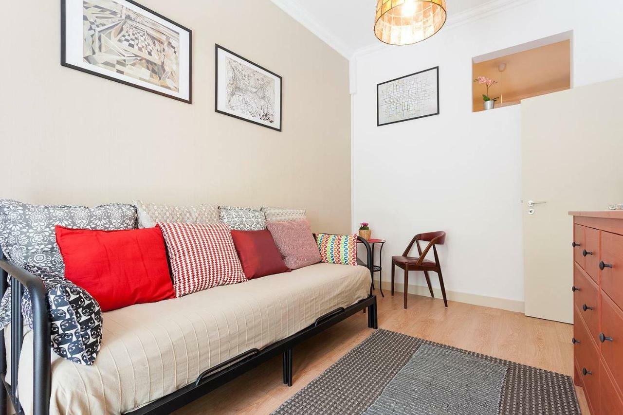 Sunny Orange Garden Apartment In Central Lisboa Exteriér fotografie