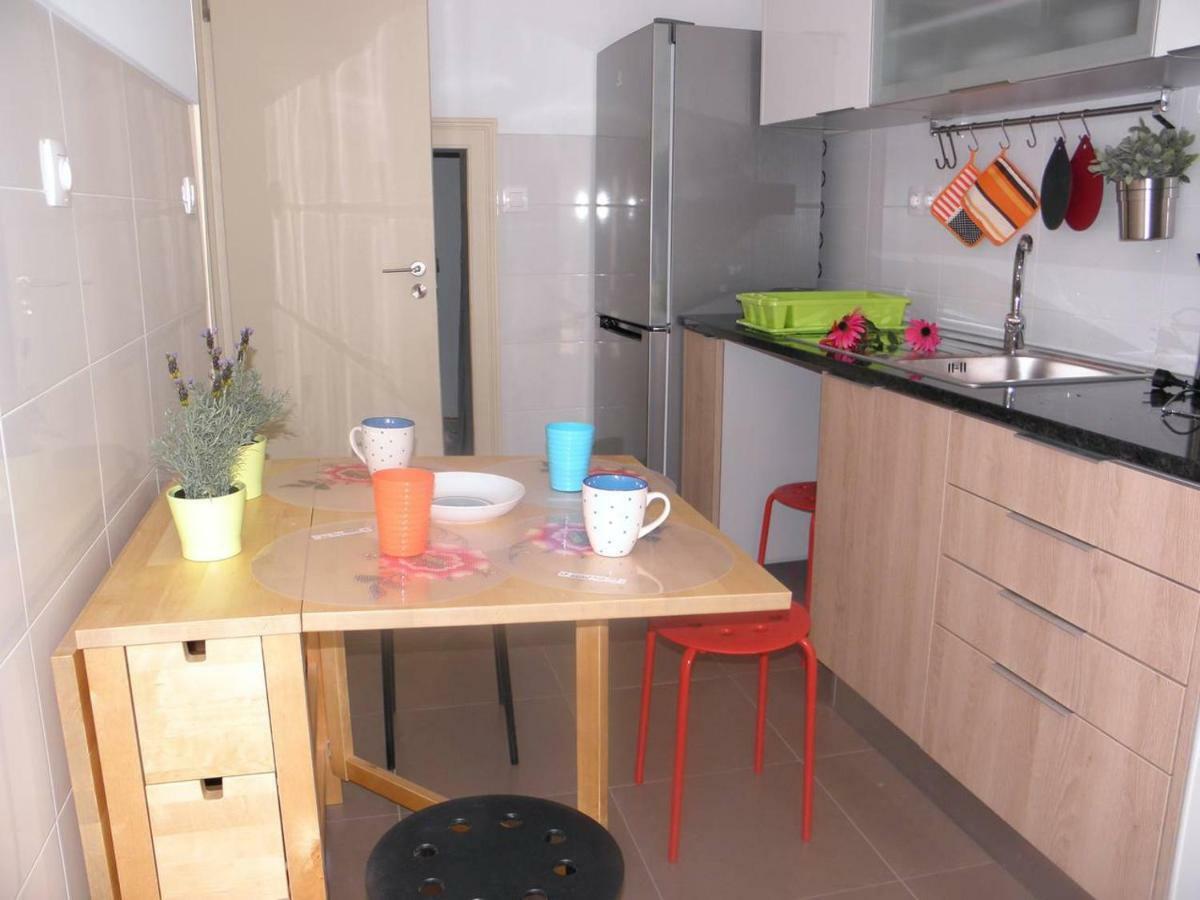 Sunny Orange Garden Apartment In Central Lisboa Exteriér fotografie