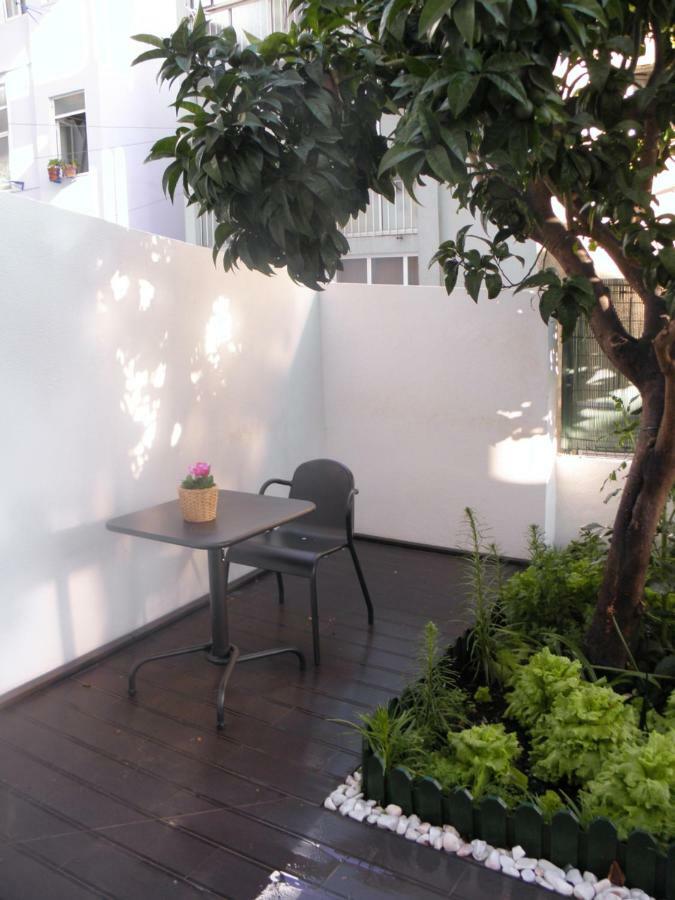 Sunny Orange Garden Apartment In Central Lisboa Exteriér fotografie